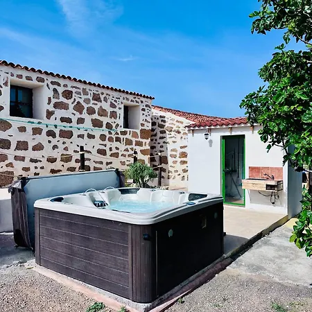 Vakantiehuis Casitas - Casa Mango With Shared Jacuzzi Granadilla De Abona